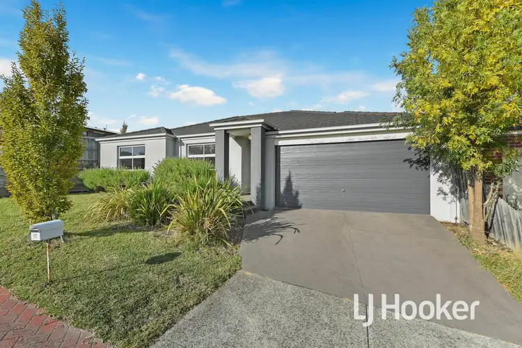 Second view of Homely house listing, 17 McClenaghan Place, Pakenham VIC 3810
