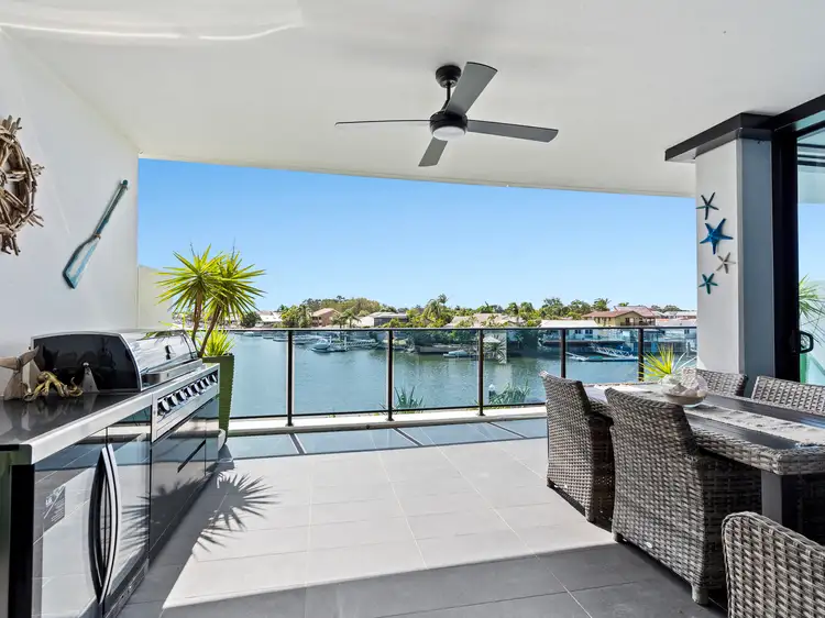 5103/5 Harbour Side Court, Biggera Waters QLD 4216