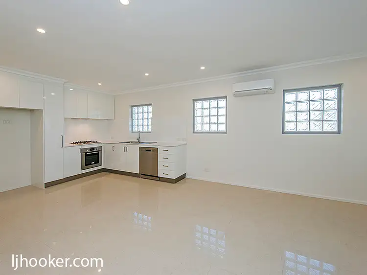 Sixth view of Homely apartment listing, 3/377 Daly Street, Cloverdale WA 6105