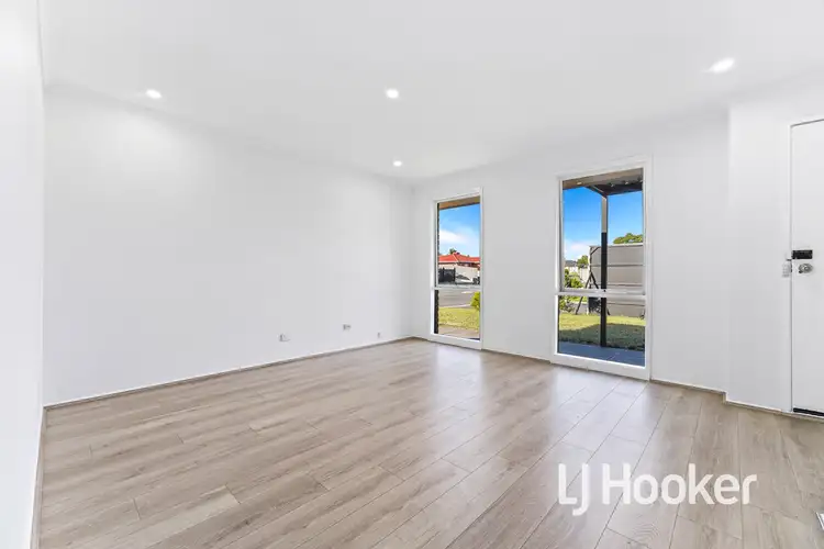Fifth view of Homely house listing, 33 Lansell Drive, Cranbourne North VIC 3977
