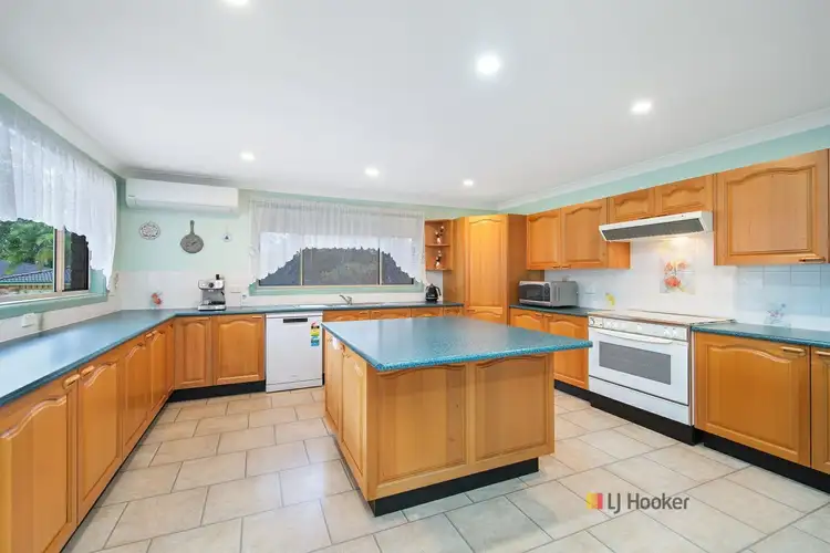 Fourth view of Homely house listing, 2 Derwent Drive, Lake Haven NSW 2263
