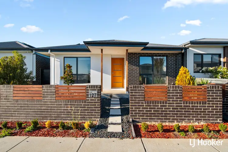 127 Lionel Rose Street, Strathnairn ACT 2615