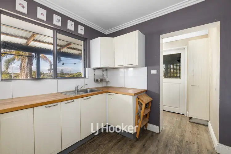 Fifth view of Homely house listing, 31 Slee Place, Withers WA 6230