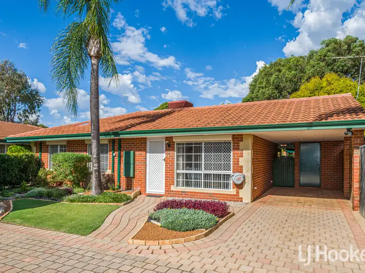 10/2 Glennis Close