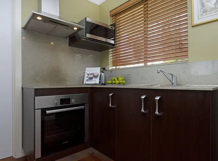 Fifth view of Homely unit listing, 16/125 Hastings Street, Scarborough WA 6019