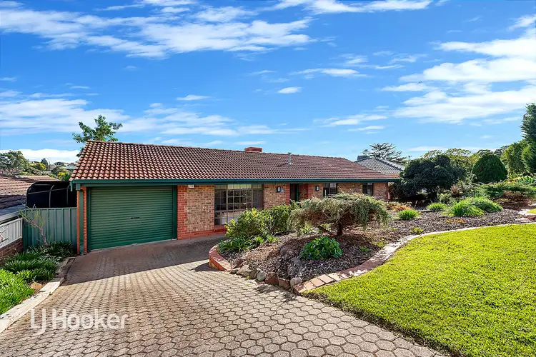 22 Gollop Cresent, Redwood Park SA 5097
