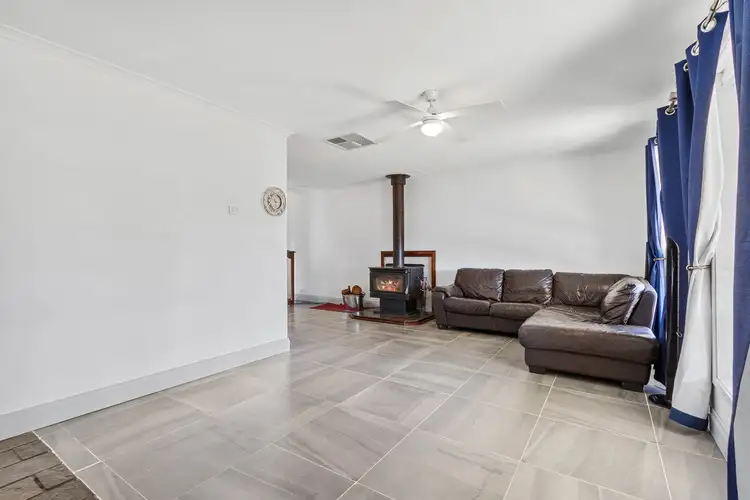 Fifth view of Homely house listing, 2 Dunn Court, Wasleys SA 5400