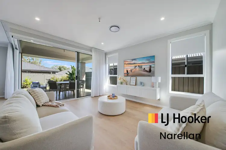 Second view of Homely house listing, 8 Mallee Cres, Tahmoor NSW 2573