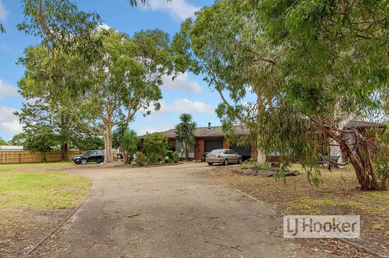 Main view of Homely block of units listing, Unit 1 & 2/13 White Court, Eagle Point VIC 3878