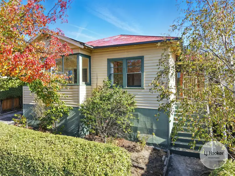 3 Barnett Avenue