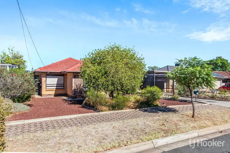 11 Jacaranda Drive, Salisbury East SA 5109
