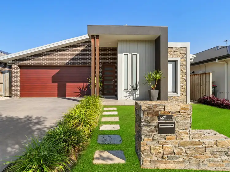 28 Gledswood Hills Drive, Gledswood Hills NSW 2557