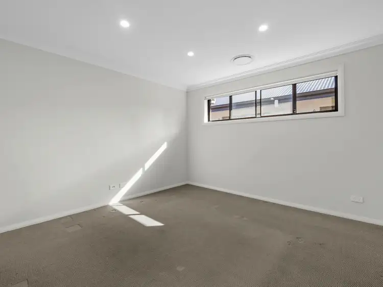 Fifth view of Homely house listing, 28 Gledswood Hills Drive, Gledswood Hills NSW 2557