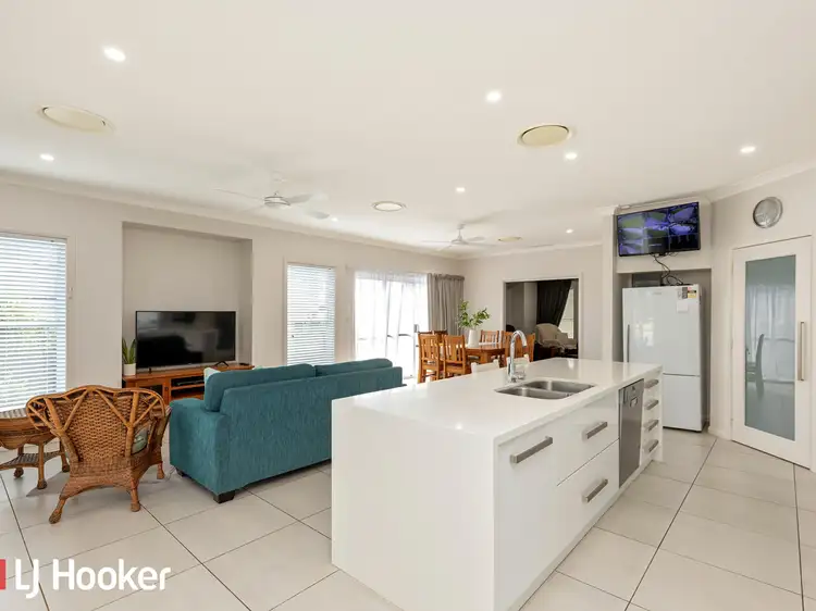 Sixth view of Homely house listing, 2 Royce Place, Manilla NSW 2346