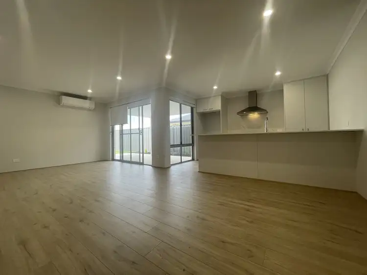 Fourth view of Homely semi-detached listing, 6 Annabelle Way, Baldivis WA 6171