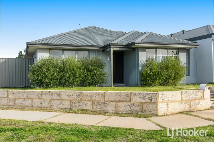 2 Wolfson Way, Piara Waters WA 6112