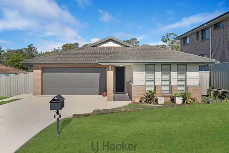21 Cleveland Street, Cameron Park NSW 2285