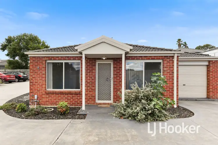 6/12 McClenaghan Place