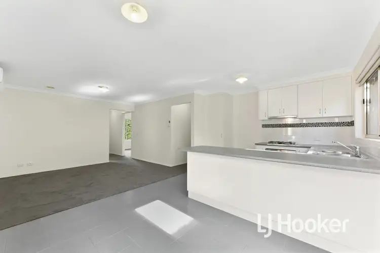 Fifth view of Homely unit listing, 6/12 McClenaghan Place, Pakenham VIC 3810