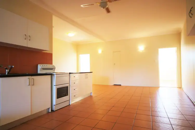 2/69 Howard Road, Padstow NSW 2211