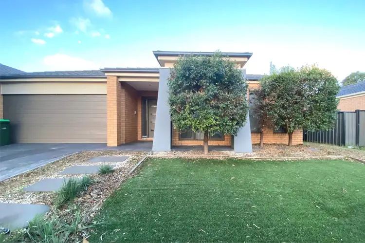 59 Florey Avenue, Point Cook VIC 3030