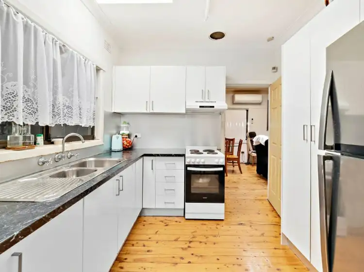 5 Winston Avenue, Bass Hill NSW 2197
