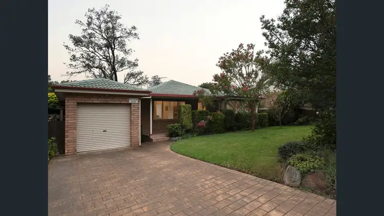 6 Elgata Crescent, Bradbury NSW 2560