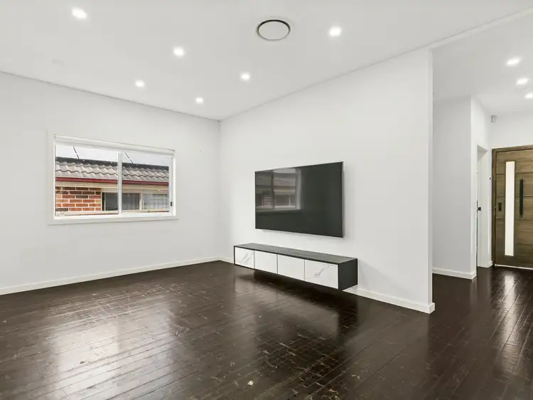24 Wales St, Greenacre NSW 2190