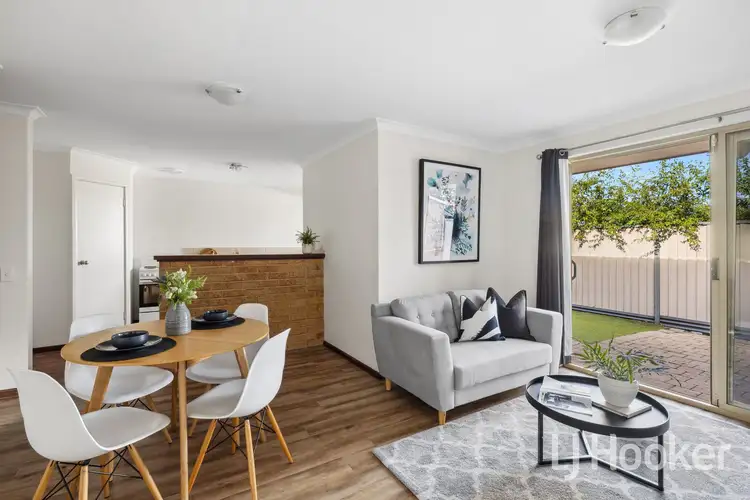 2/64 Sunbury Road