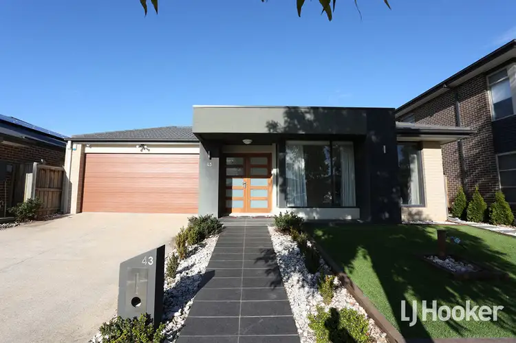 43 Hargrave Avenue, Point Cook VIC 3030