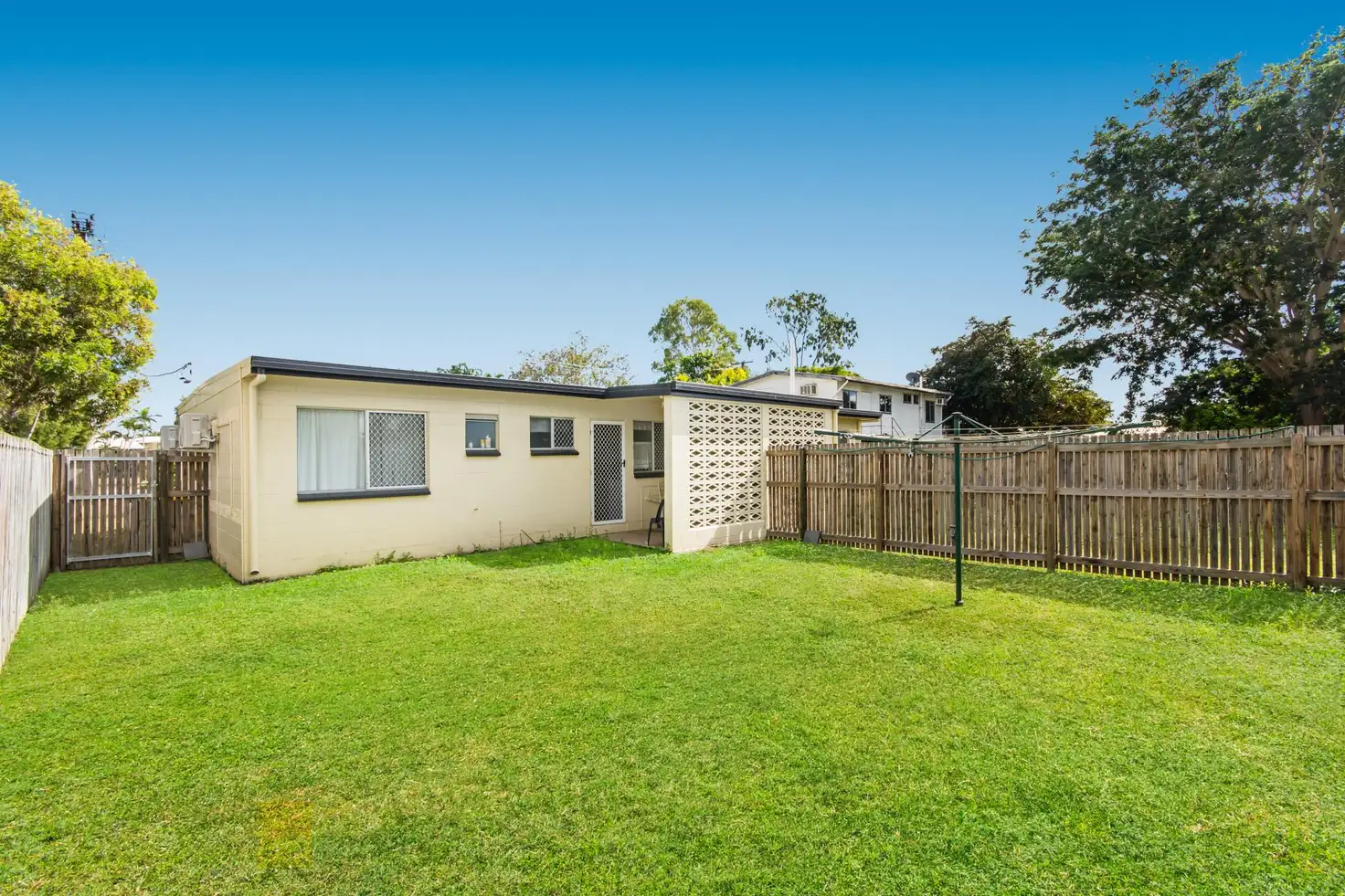 Main view of Homely house listing, 2/94 Bamford Lane, Kirwan QLD 4817