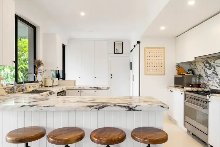 82 Whale Beach Road, Avalon Beach NSW 2107