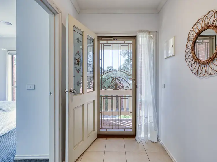 Second view of Homely house listing, 3/40 Felix Grove, Mooroolbark VIC 3138