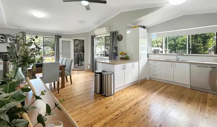 Second view of Homely house listing, 10 Citron Street, Macleay Island QLD 4184