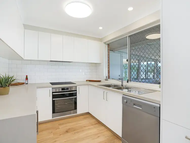 Fourth view of Homely house listing, 6 Siward Place, Rosemeadow NSW 2560