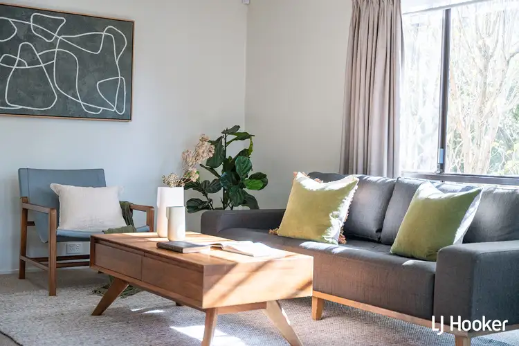 Sixth view of Homely house listing, 8 Summerville Crescent, Florey ACT 2615