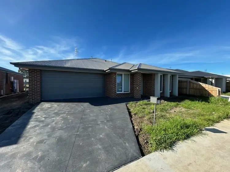 12 Nielsen Way, East Bairnsdale VIC 3875