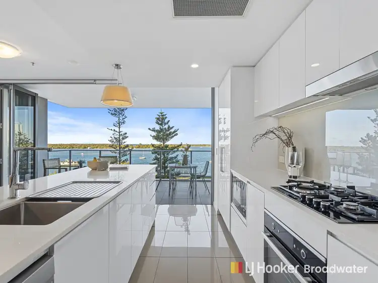 602/378 Marine Parade, Labrador QLD 4215