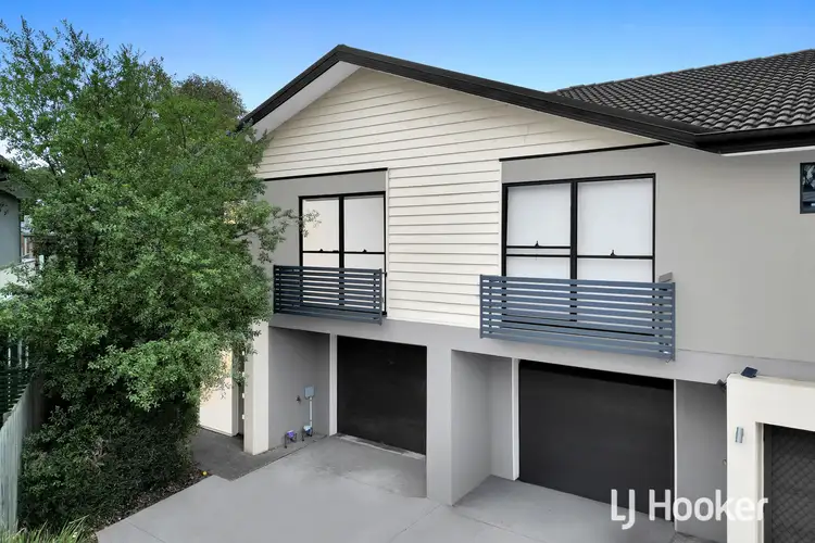 3 Nebula Lane, Cranbourne East VIC 3977