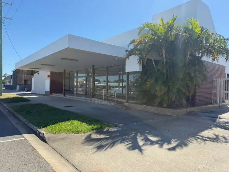 16 Gregory St, Bowen QLD 4805