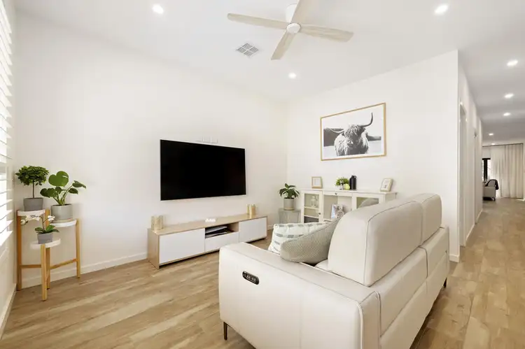 Third view of Homely house listing, 9 Dorney Rise, Taylor ACT 2913
