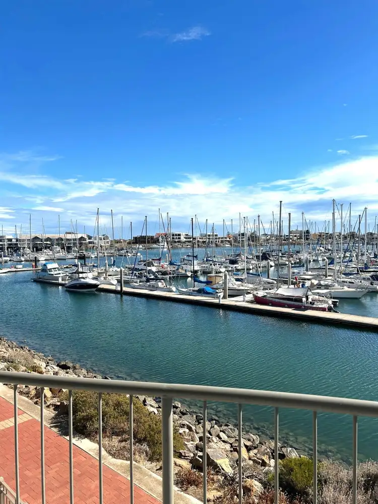 Unit 2/12 Arcadia Court, North Haven SA 5018
