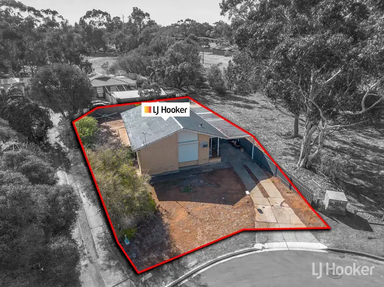 27 Cardnell Crescent, Elizabeth East SA 5112