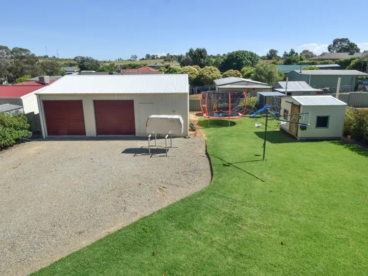 Fourth view of Homely house listing, 7 Pineview Crt, Young NSW 2594