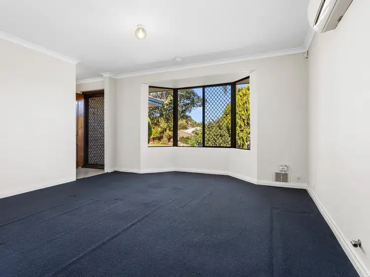 Sixth view of Homely house listing, 5 Cowlishaw Rise, Parmelia WA 6167