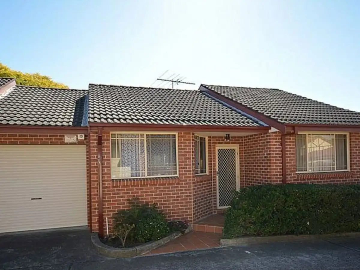 Main view of Homely villa listing, 2/110 Braeside Road, Greystanes NSW 2145