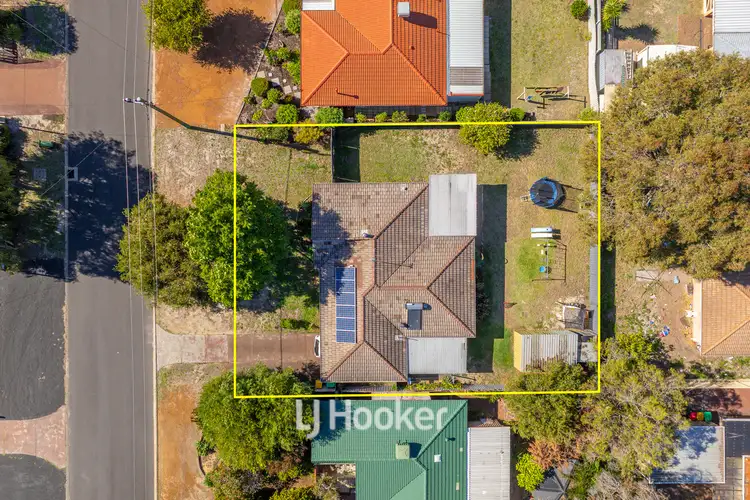 Second view of Homely house listing, 25 Twilight Terrace, Carey Park WA 6230