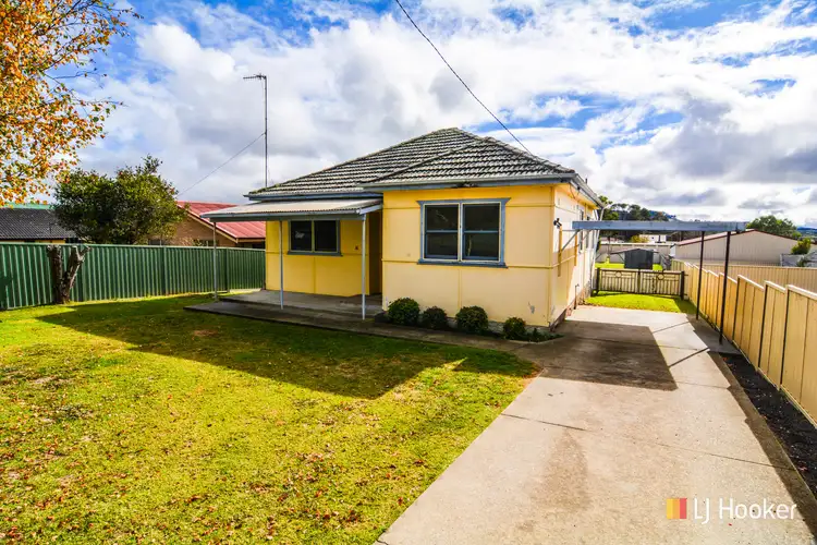 16 Mudgee Street