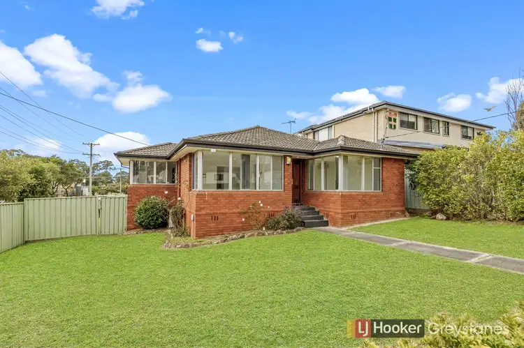 32 CANAL ROAD, Greystanes NSW 2145