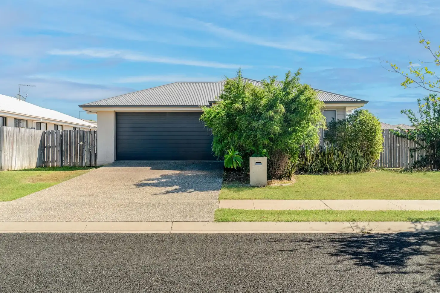 Main view of Homely house listing, 8 Onyx Street, Emerald QLD 4720